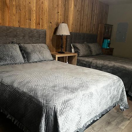 Parkway Yellowstone Guest House Room #2 Gardiner Buitenkant foto