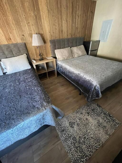 Parkway Yellowstone Guest House Room #2 Gardiner Buitenkant foto